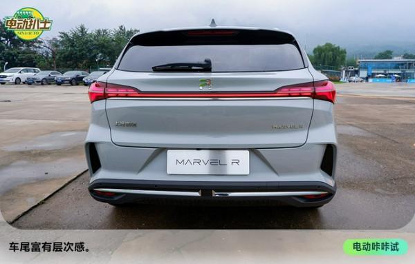 底盤緊 轉向精 場地試駕R汽車MARVEL R