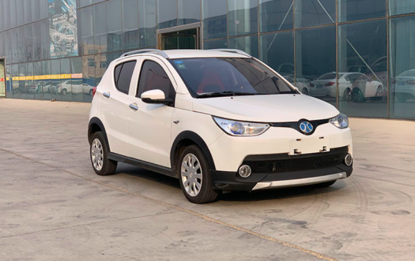 3款熱門微型電動汽車來了，最大續航180公里，能上牌不限行