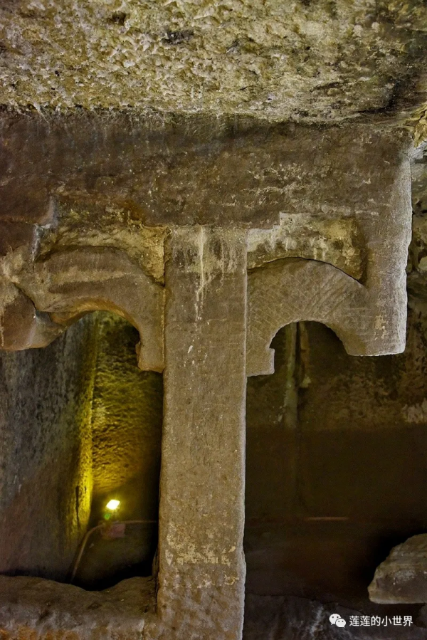 尋古蹟的蓮蓮:神秘洞穴 | 古郪國消逝後的郪江崖墓群 尋古蹟的蓮蓮:神秘洞穴 | 古郪國消逝後的郪江崖墓群