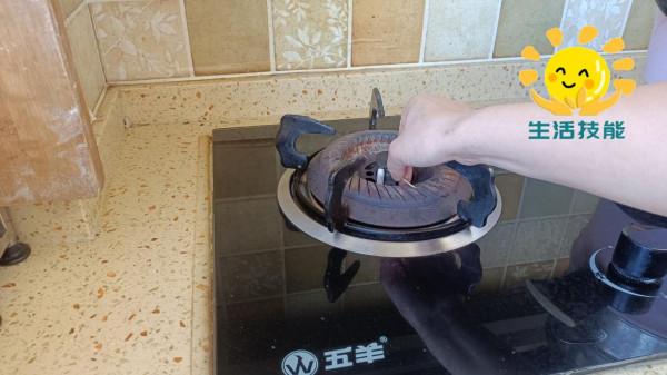 燃氣灶打不著火，一招教你輕鬆解決省錢又省心，建議收藏