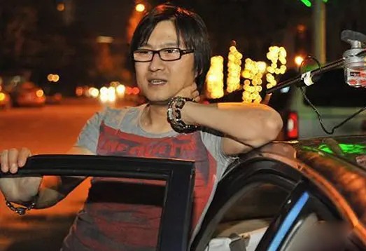 18歲和汪峰未婚生子,19歲為愛自盡,葛薈婕的故事比你想的還惡劣 18歲和汪峰未婚生子,19歲為愛自盡,葛薈婕的故事比你想的還惡劣