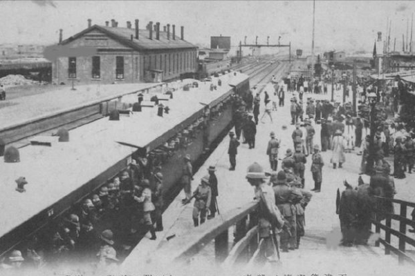 一個英國人掌管清朝海關48年，被稱為“大清總督”，他是何來歷？