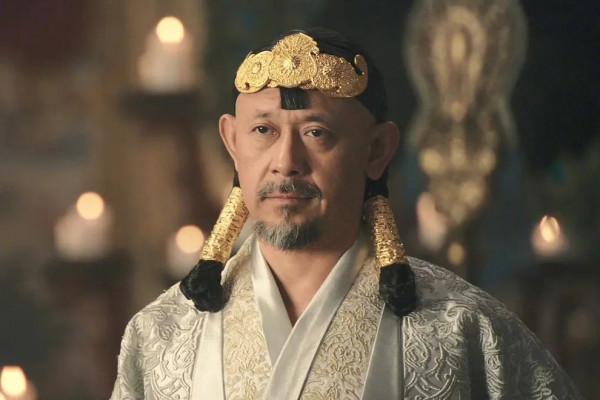 爛！首映日只有713萬票房，關曉彤新片慘敗，姜文也栽了個大跟頭