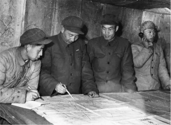 51年肖永銀到朝鮮參戰，進展不順，彭德懷：劉伯承不是講究戰術嗎