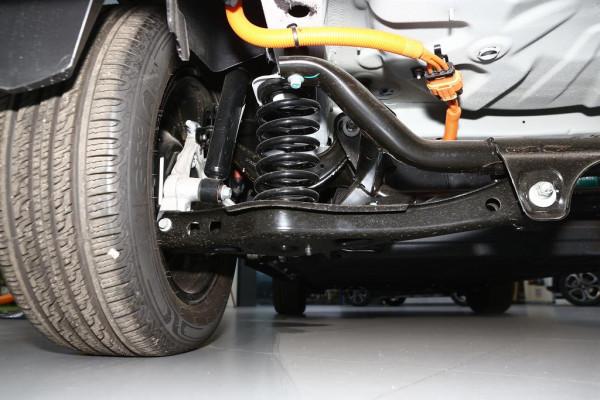 奇瑞新能源瑞虎e，操控、空間二者表現兩眼