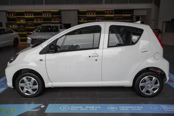 5門5座續航305km,5.99萬起的比亞迪e1,是代步的好選擇嗎? 5門5座續航305km,5.99萬起的比亞迪e1,是代步的好選擇嗎?