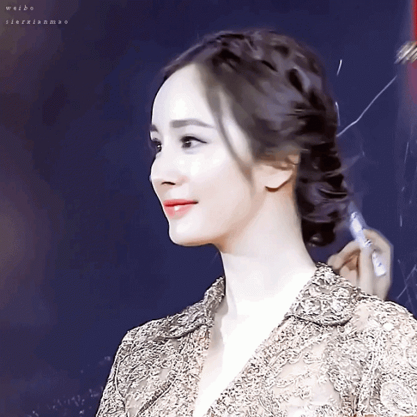 12.7圖:劉亦菲、楊冪、張嘉倪、周筆暢、李棟旭、檀健次、張慧雯 12.7圖:劉亦菲、楊冪、張嘉倪、周筆暢、李棟旭、檀健次、張慧雯