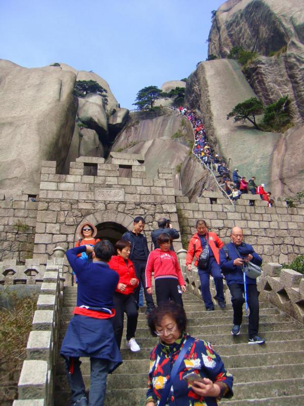 登安慶潛山，觀奇峰怪石（下）——遊天柱山（8）