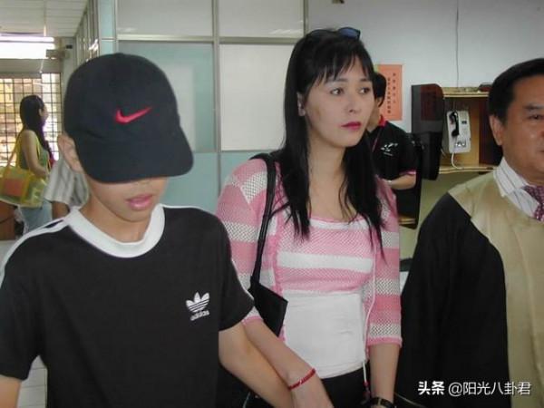 6位男星私生子近況,顏值都不如親爸,有三位和私生子反目成仇 6位男星私生子近況,顏值都不如親爸,有三位和私生子反目成仇