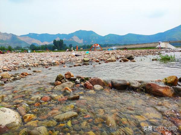 石家莊井陘洛陽村，綿蔓河美麗鵝卵石斑斕，但遍地垃圾只怪遊人嗎