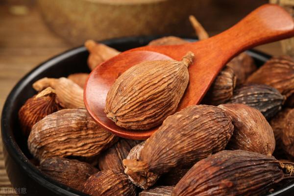 烹飪中常見的15種香料,你都懂嗎?搞清楚用法,讓你廚藝突飛猛進 烹飪中常見的15種香料,你都懂嗎?搞清楚用法,讓你廚藝突飛猛進