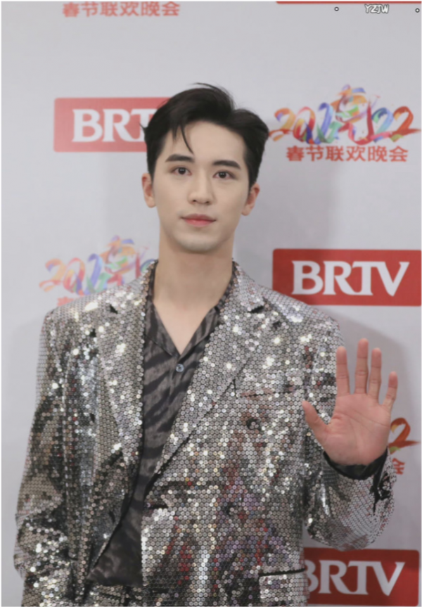 北京臺春晚陣容：baby葛優成代言人，關曉彤李菁等女星盛裝出席