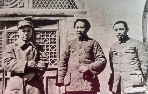 1949年葉劍英趕赴香山,邀請毛主席移駐中南海,毛主席為何拒絕? 1949年葉劍英趕赴香山,邀請毛主席移駐中南海,毛主席為何拒絕?