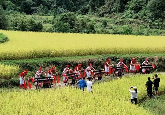 貴州有個滿滿負氧離子景點，號稱洗肺天堂，一個來了不想走地方