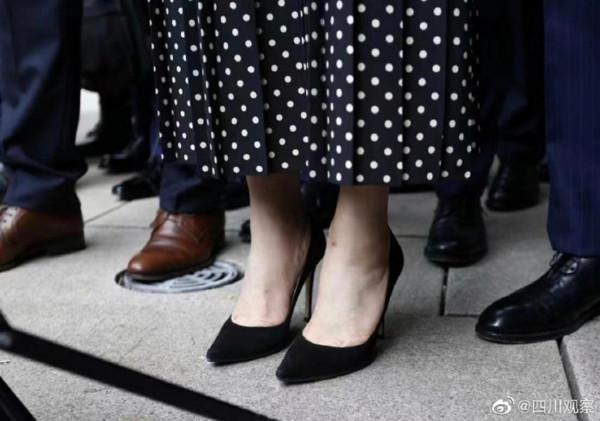 電子腳鐐戴1000多天是什麼感受？睡覺洗澡都不能摘，還得按時充電