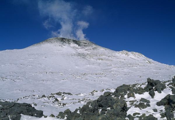 為什麼說南極是&OpenCurlyDoubleQuote;冰與火的世界&rdquo;？