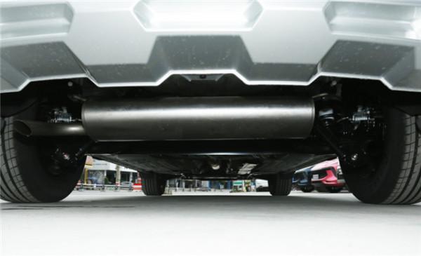 體驗東風風行T5，緊湊型SUV，外觀漂亮，搭載1&period;6L發動機