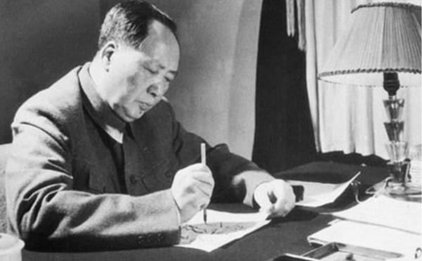 解放天津前夕,一老人為毛主席獻策:先武攻天津衛,後文取北平城 解放天津前夕,一老人為毛主席獻策:先武攻天津衛,後文取北平城