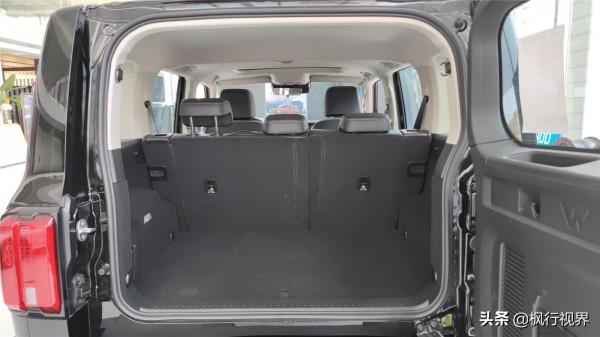 到店實拍坦克300,這才是國產硬派SUV該有的風格! 到店實拍坦克300,這才是國產硬派SUV該有的風格!