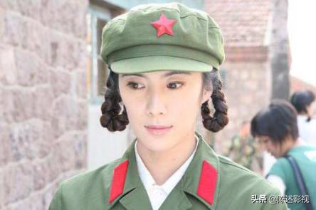 演軍人不招吐槽的女星,只服這8位,顏值高不說,還最具軍人氣質 演軍人不招吐槽的女星,只服這8位,顏值高不說,還最具軍人氣質