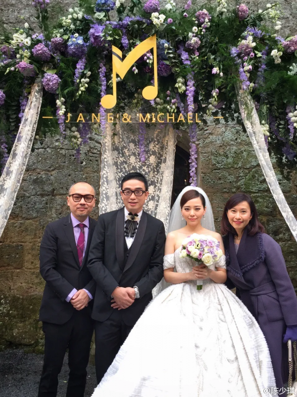 曾經一首《北京歡迎你》，看幾十位明星浮沉