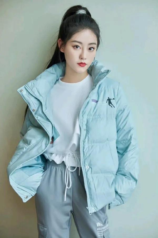 祝緒丹運動穿搭