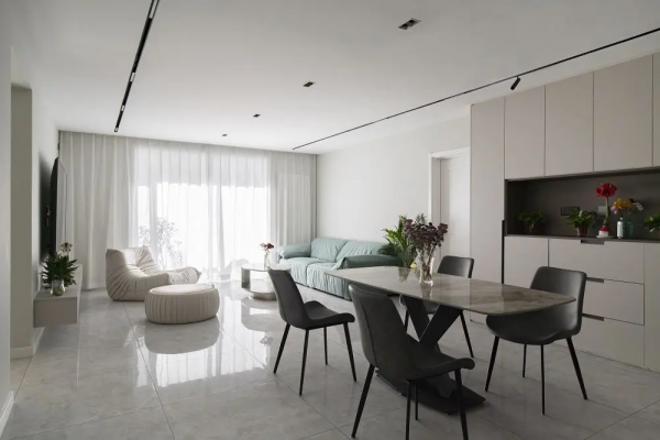 113㎡有娃之家空無一物，超大落地窗讓&OpenCurlyDoubleQuote;採光自由&rdquo;，絕了