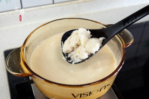 秋天，聰明女人常喝的“美齡粥”，營養足還養人，氣色滿滿入秋