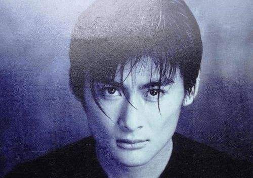 景岡山，從“大眾情人”到“酒蒙子”，他到底經歷了什麼？