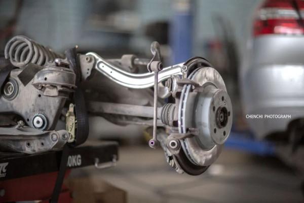 賓士E後橋的一次徹徹底底的整備過程