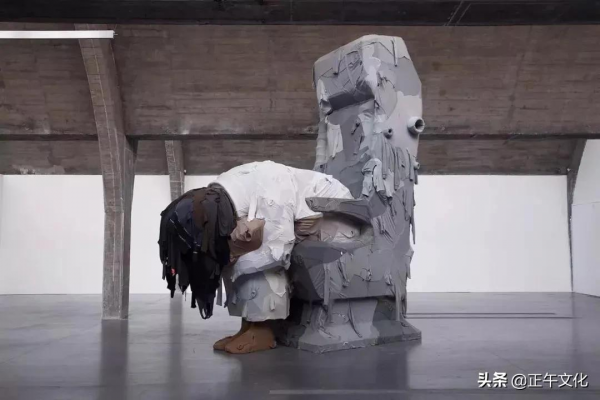 藝術工場·尹秀珍:她將每一種舊物件都看做是“情緒容器” 藝術工場·尹秀珍:她將每一種舊物件都看做是“情緒容器”