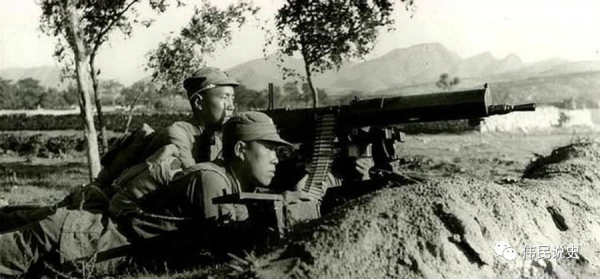 抗戰期間,蘇聯給了中國共產黨什麼援助? 抗戰期間,蘇聯給了中國共產黨什麼援助?