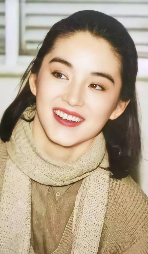 盤點娛樂圈難得的“大美人”，誰實至名歸？