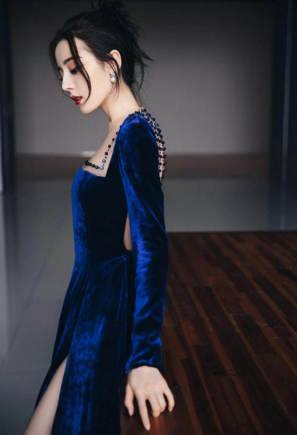 楊冪趙麗穎迪麗熱巴劉詩詩楊穎超仙禮服造型，你最pick誰？