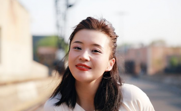 《功勳》李大嘴是誰演的？演技封神，她真是給“星二代”長臉了