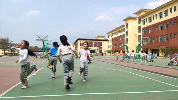 致愛搓麻將的父母:兒童安全教育重於泰山,別拿孩子的人生做賭注 致愛搓麻將的父母:兒童安全教育重於泰山,別拿孩子的人生做賭注