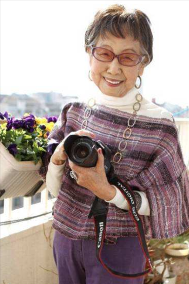 71歲重新工作,86歲戀愛,百歲獲獎,她說：養生就是等死！你認同嗎