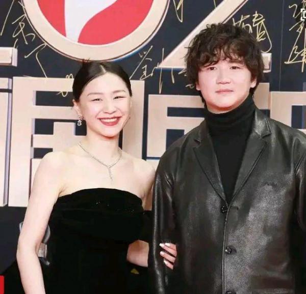 吳越是紅毯主持人剋星?熱依扎自信源自內心?董潔長贅肉了? 吳越是紅毯主持人剋星?熱依扎自信源自內心?董潔長贅肉了?