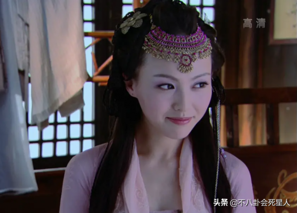 古裝美人敗給“髮際線”？少了劉海和額飾，“天仙”顏值都救不了