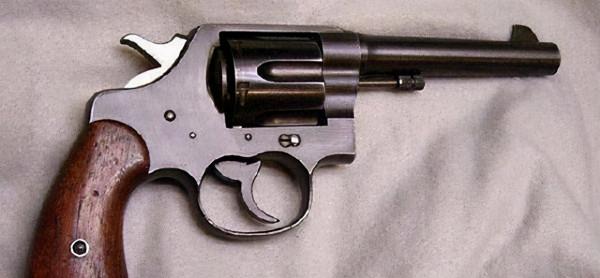 高富有在毛主席身邊13年，分開多年後再次見面，主席埋怨：也不串門來看我