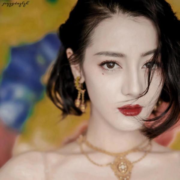 迪麗熱巴美照合集 迪麗熱巴美照合集