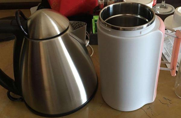 長期喝電熱水壺燒的水，身體會中毒還會致癌？2個建議需要聽一聽