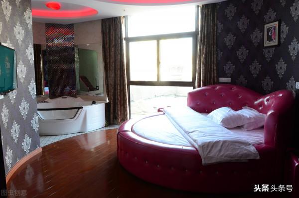 為什麼情侶酒店都使用“圓床”？我為大家詳細解開這個秘密