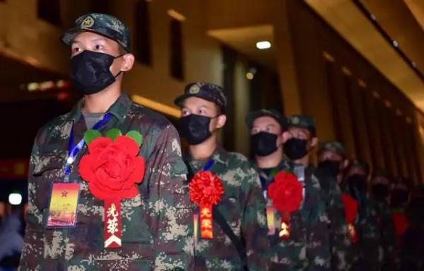 東風小“火”入營初體驗之24小時 東風小“火”入營初體驗之24小時