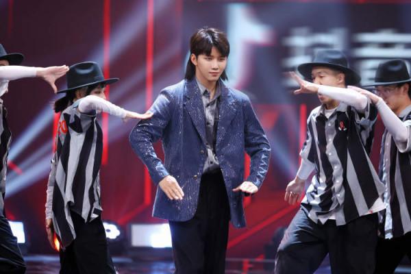 沈騰亮相《蒙面舞王》盛典之夜，容祖兒、黃聖依、贊多等全員揭面表演