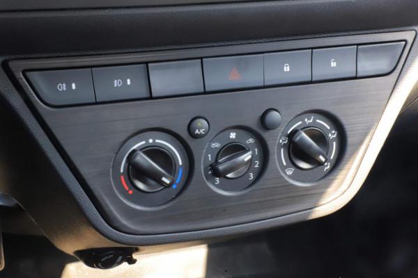 智慧的“打工人”試駕長安神騏T30