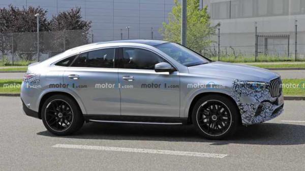 新款賓士GLE轎跑版諜照 前臉變化大 動力不變 新款賓士GLE轎跑版諜照 前臉變化大 動力不變