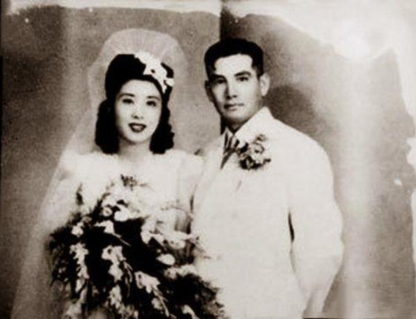 張靈甫之死:被擊斃前沒勇氣自殺,我軍花了400元為他買棺材 張靈甫之死:被擊斃前沒勇氣自殺,我軍花了400元為他買棺材