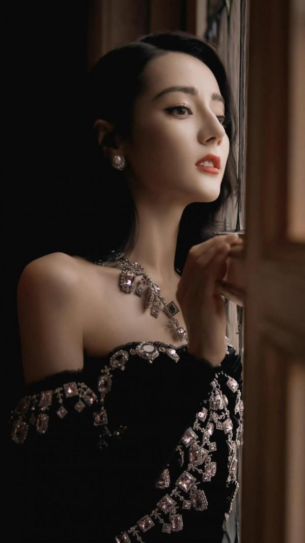 迪麗熱巴高畫質圖集 迪麗熱巴高畫質圖集