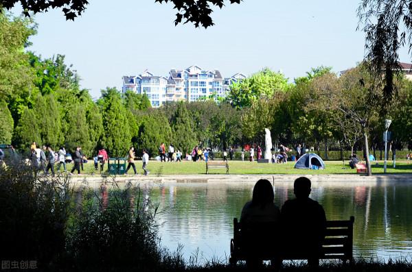 公交車上的意外之喜 公交車上的意外之喜